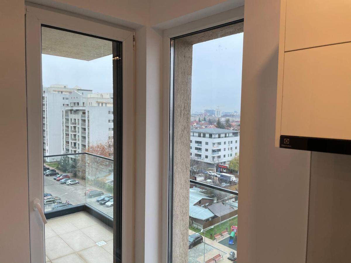 Stylish Westpark 2 Residence Lake View W8 Boekarest Buitenkant foto