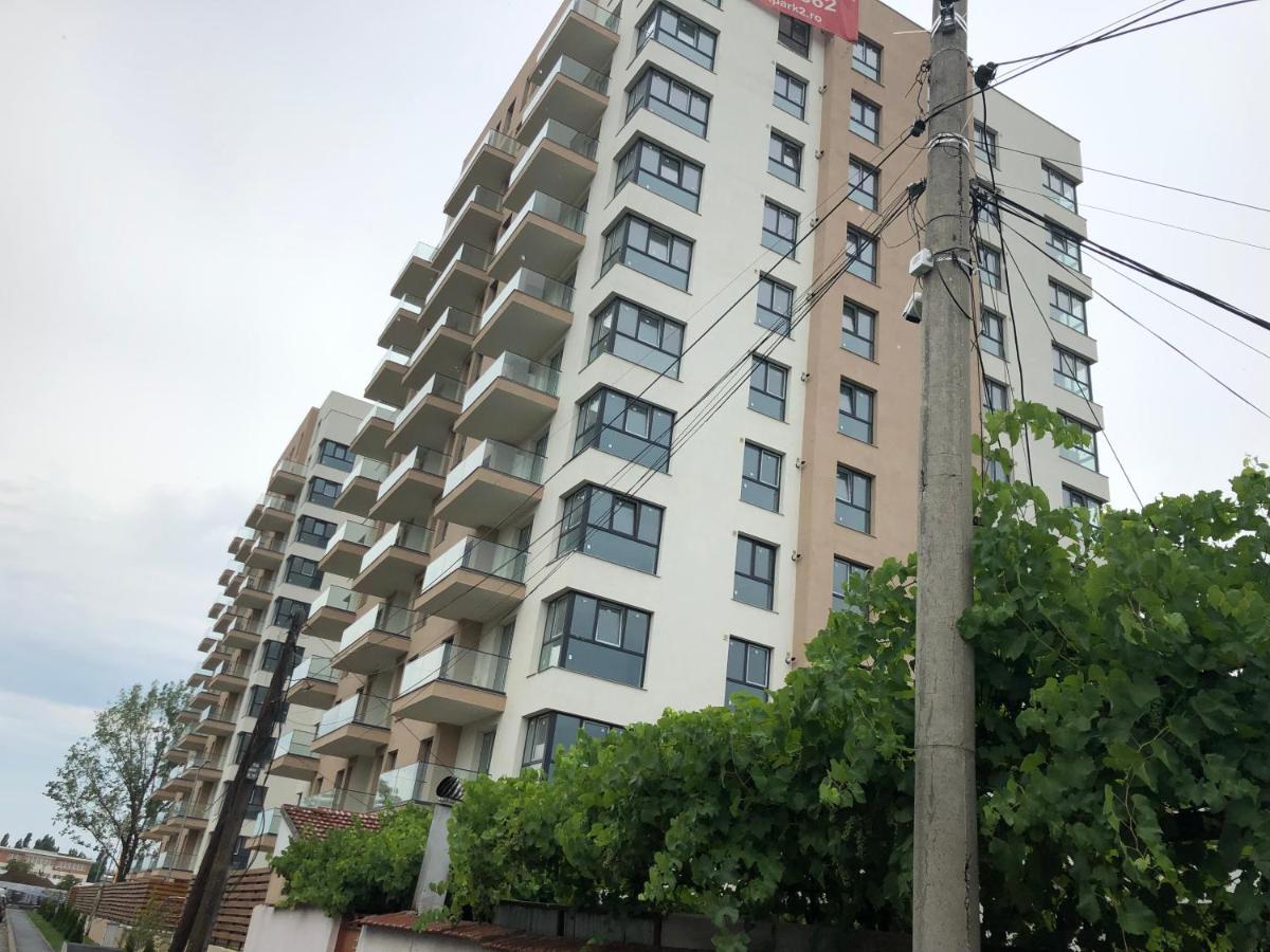 Stylish Westpark 2 Residence Lake View W8 Boekarest Buitenkant foto